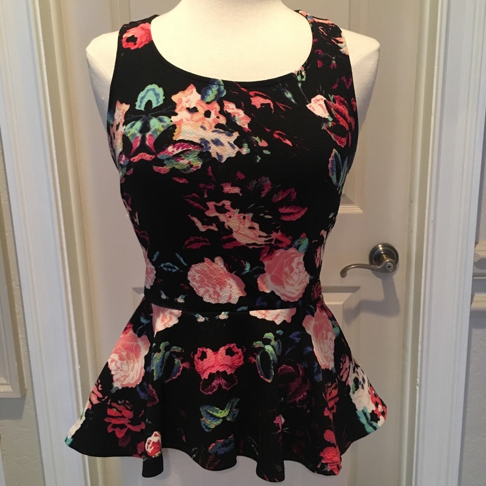 Black Floral Peplum Top Sz XS